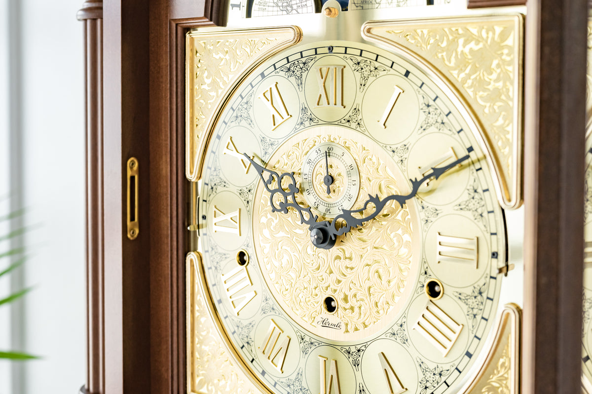 The Mesmerizing Magic Behind Grandfather Clocks: A Journey Through Tim ...