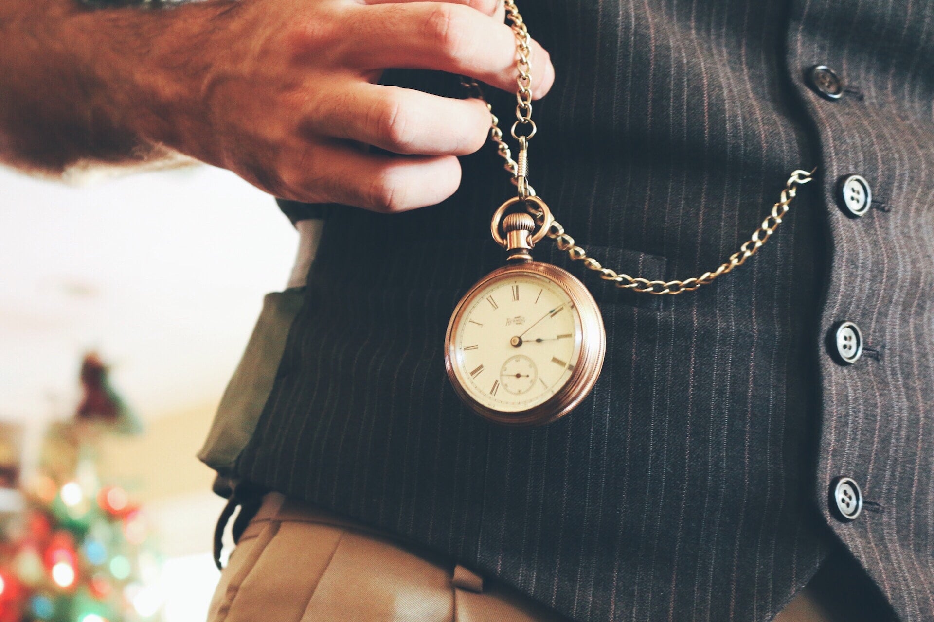 Time Traveling with Pocket Watches: A Brief History