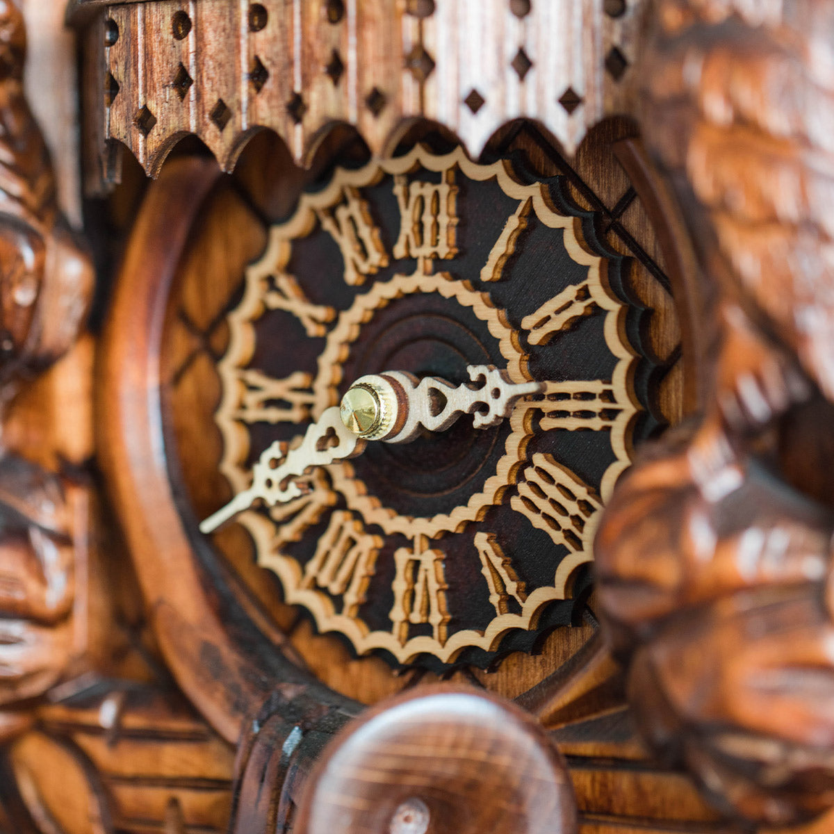 Black Forest Schwarzwald Cuckoo Clock with Carved Deer Figure